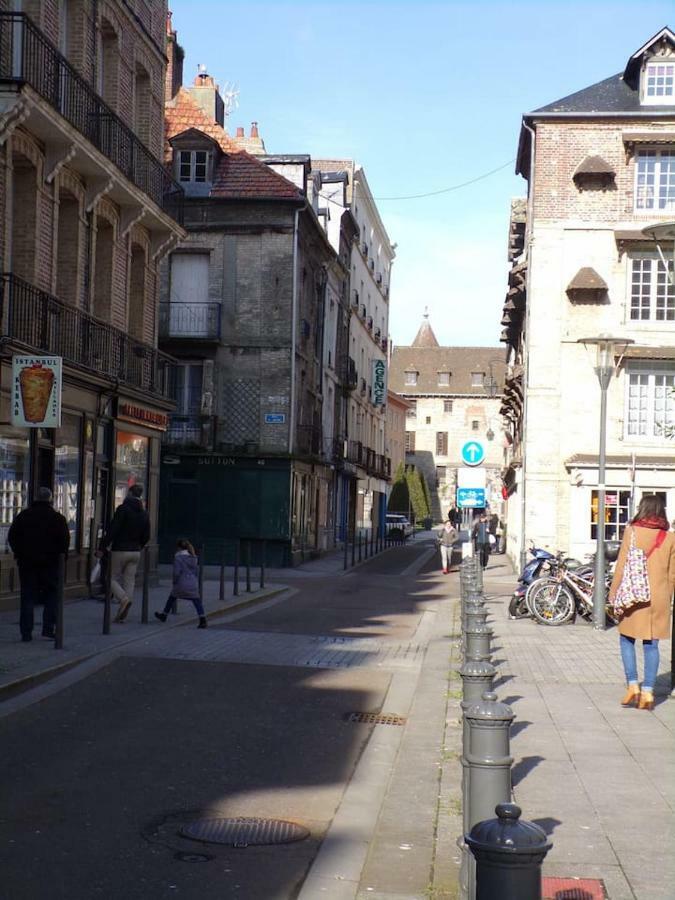 Chez Camille Et Vincent Lejlighed Dieppe Eksteriør billede